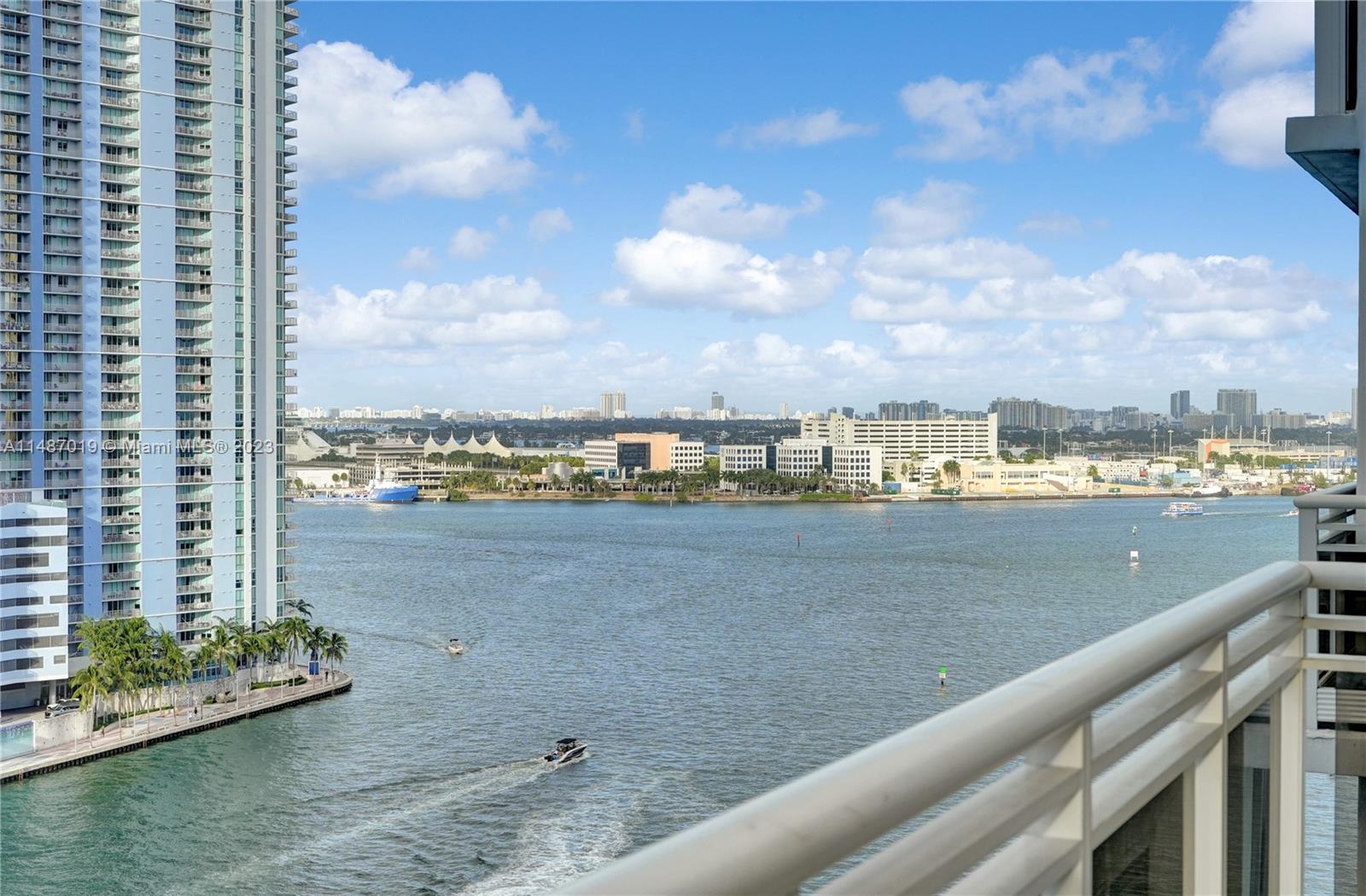 CARBONELL CONDO - Residential Lease