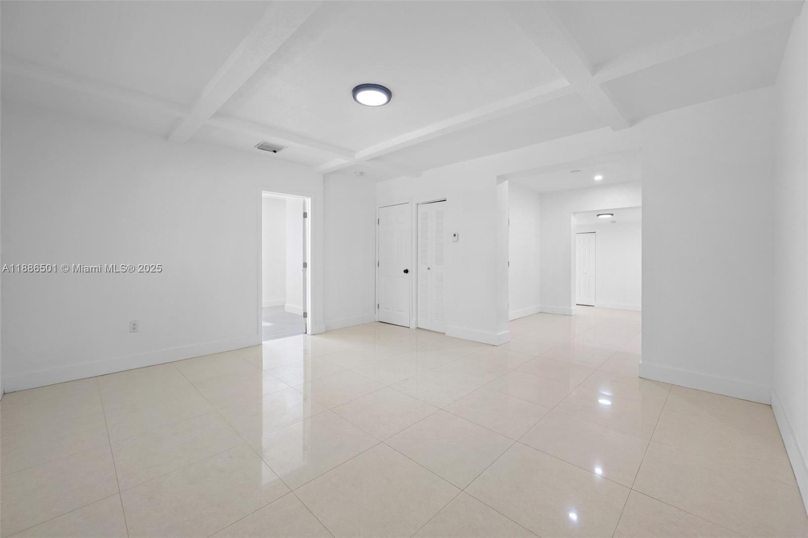 PINEWOOD PARK PL AMD 2ND - Residential Lease