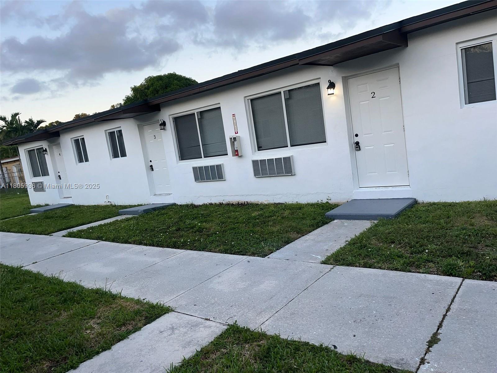 1951 Nw 31st St 2, Miami, Broward County, Florida - 1 Bedrooms  
1 Bathrooms - 