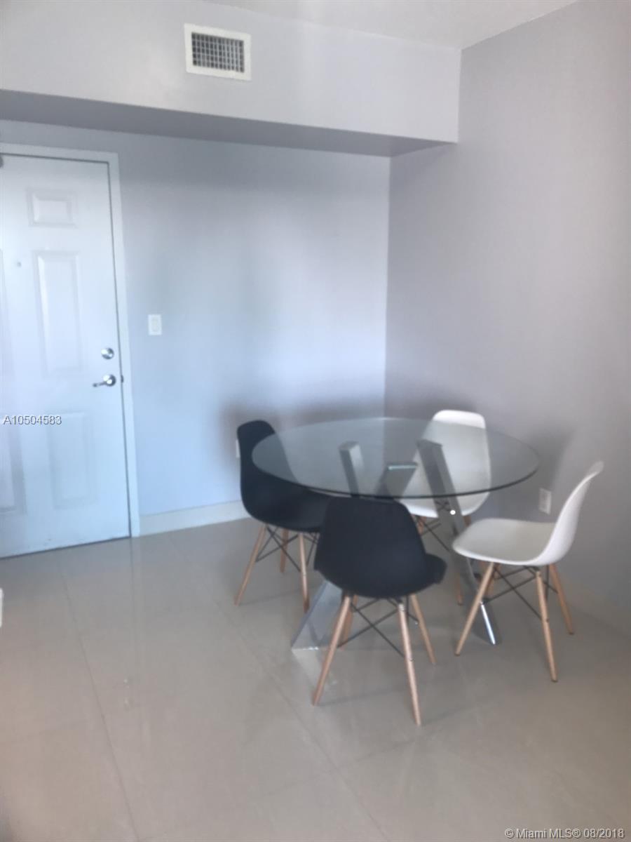 BRICKELL VIEW WEST - Residential