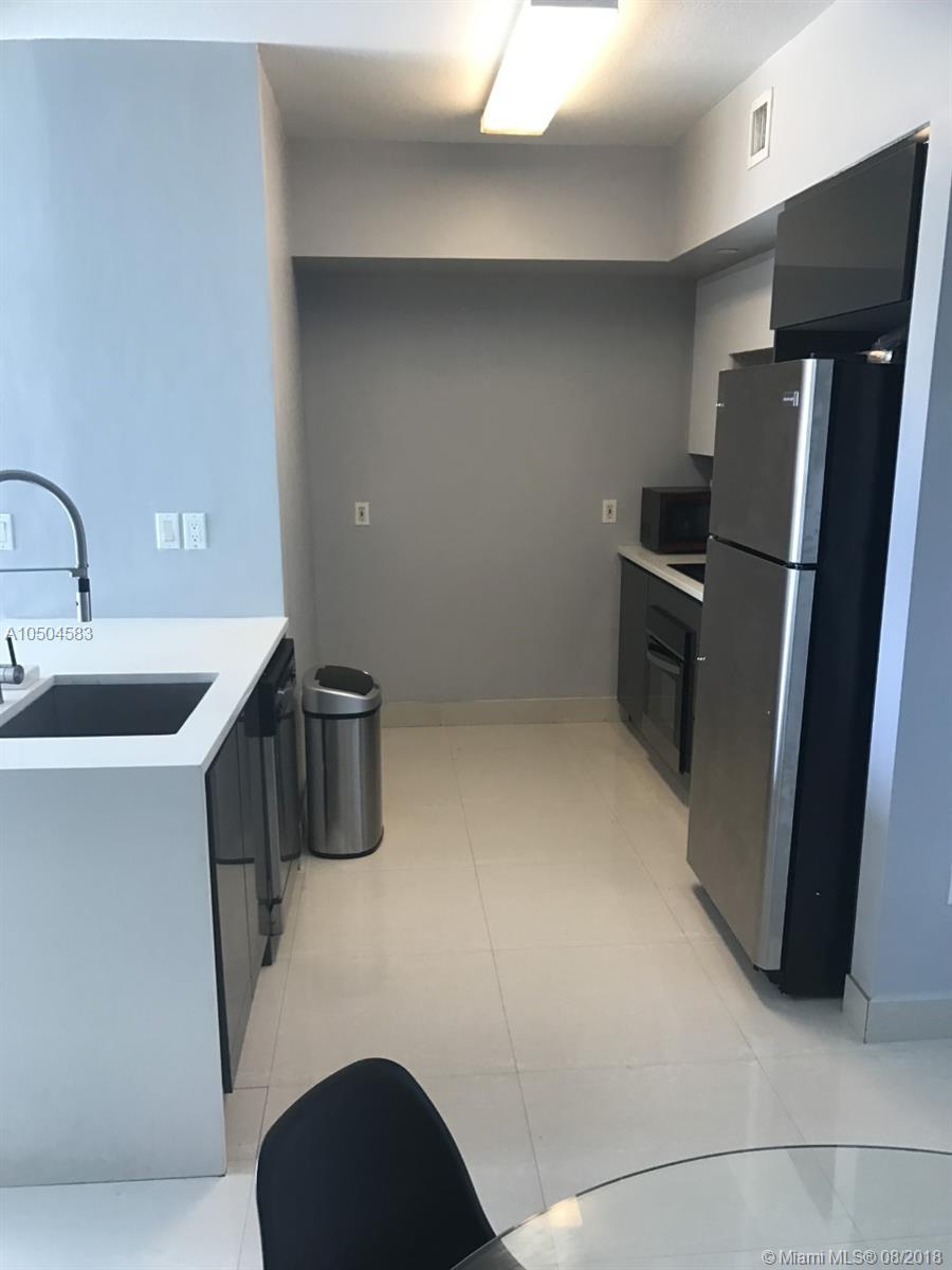 BRICKELL VIEW WEST - Residential