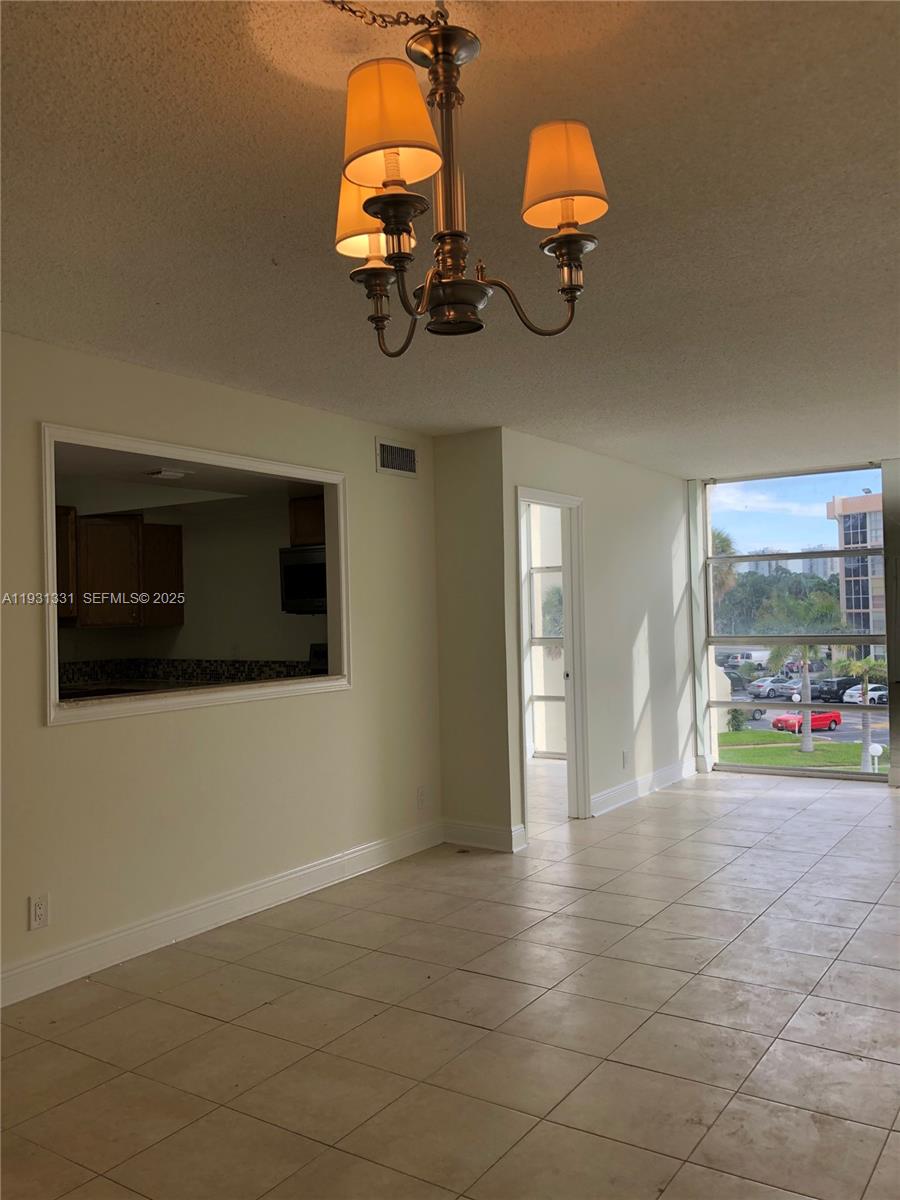 DESOTO PARK CONDO - Residential Lease
