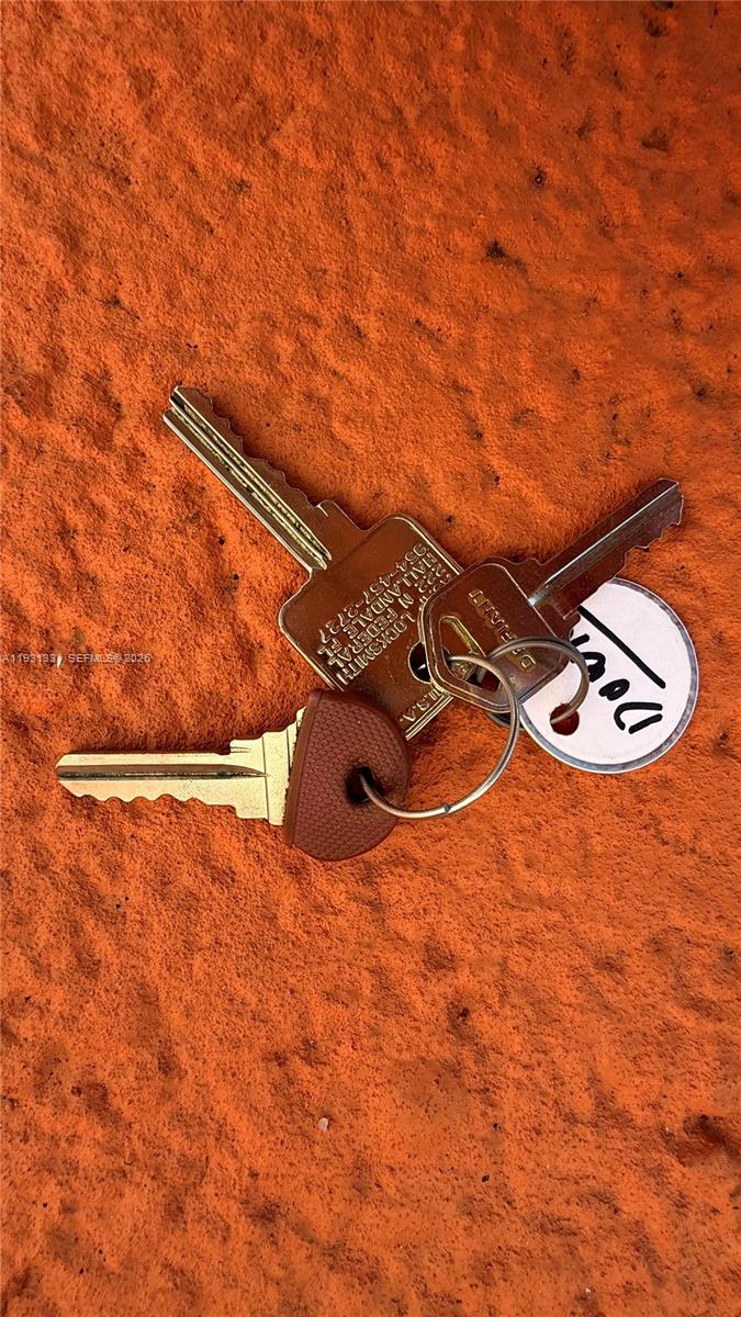 DESOTO PARK CONDO - Residential Lease