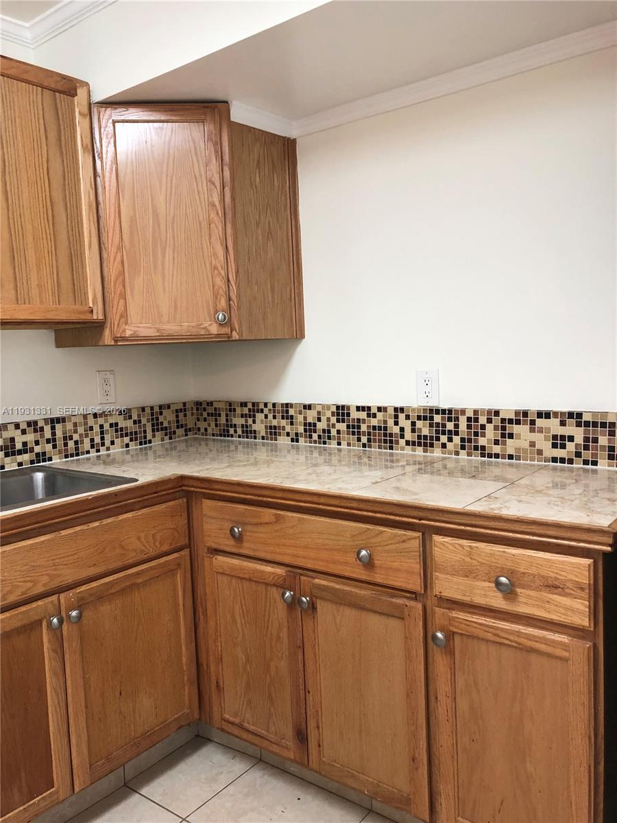 DESOTO PARK CONDO - Residential Lease