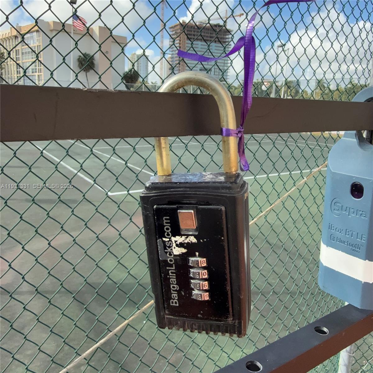 DESOTO PARK CONDO - Residential Lease