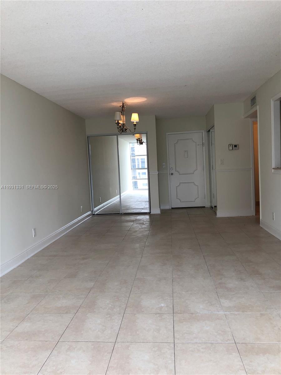 DESOTO PARK CONDO - Residential Lease