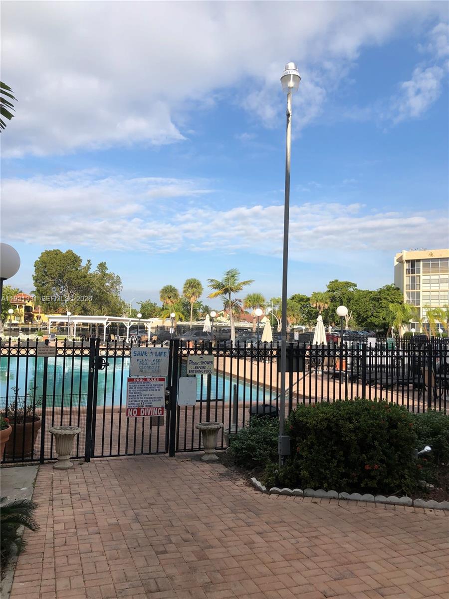 DESOTO PARK CONDO - Residential Lease