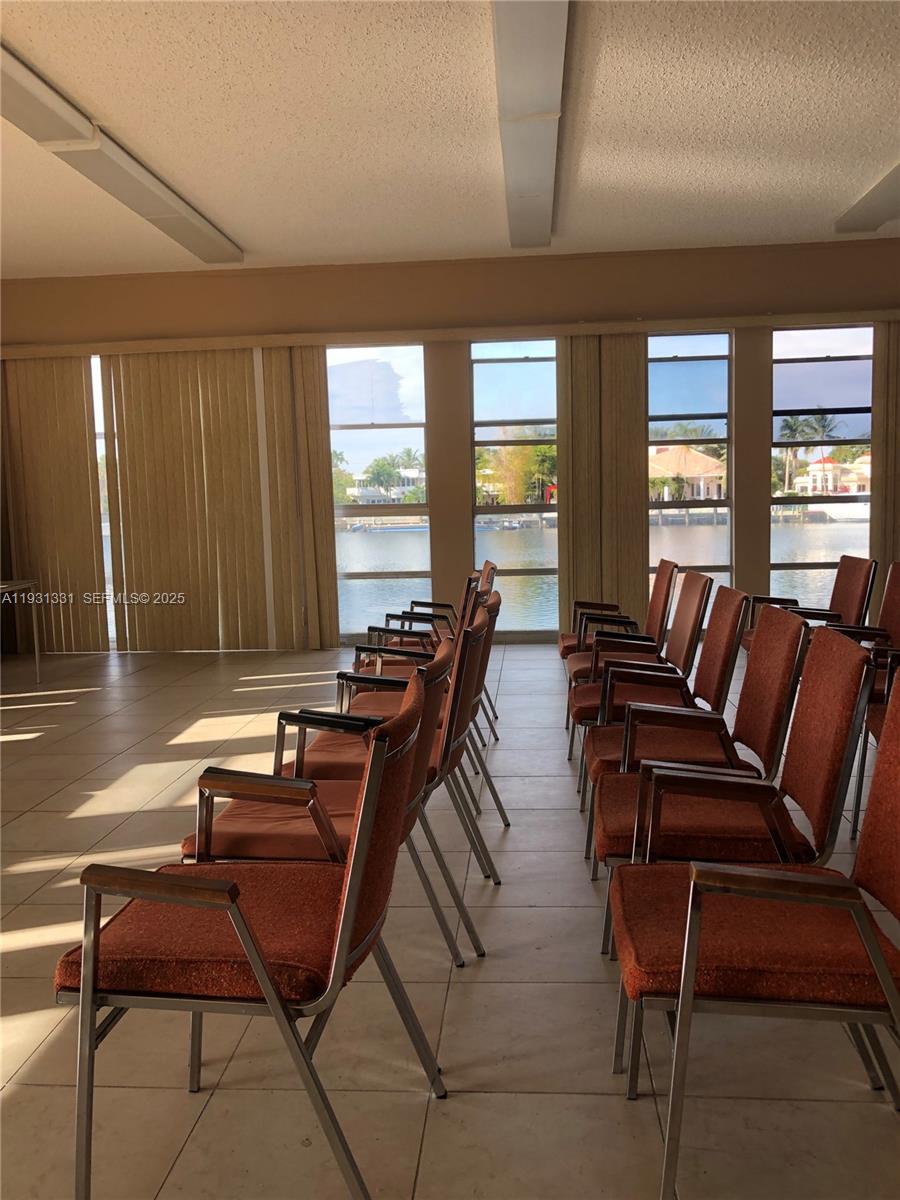 DESOTO PARK CONDO - Residential Lease