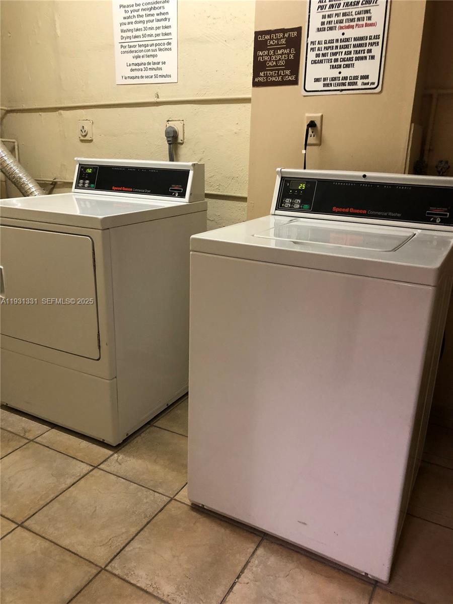 DESOTO PARK CONDO - Residential Lease