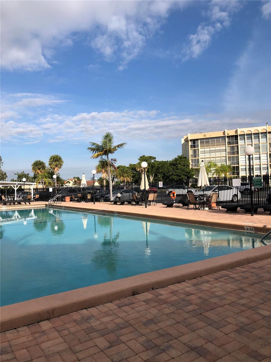 DESOTO PARK CONDO - Residential Lease