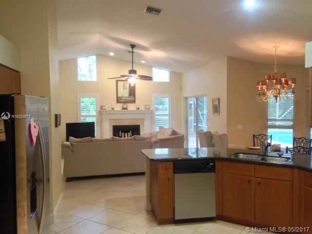 RIVER LANDING - Residential