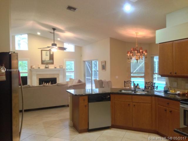 RIVER LANDING - Residential