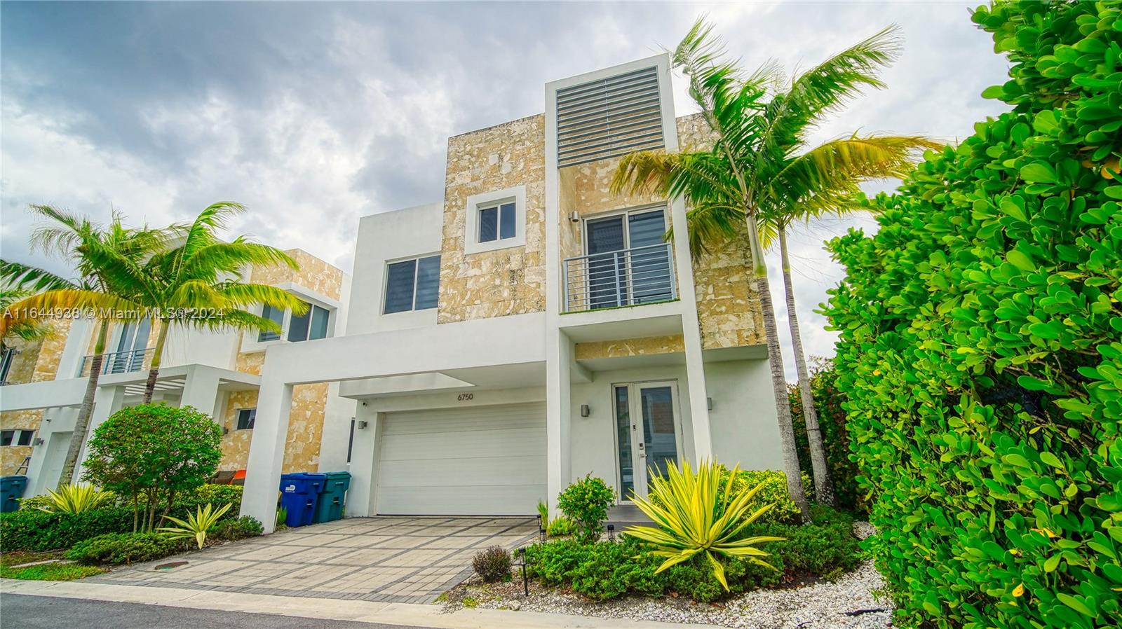 View Doral, FL 33178 house