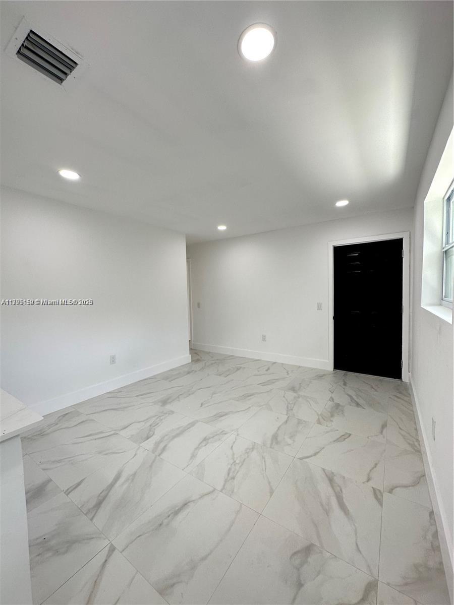 1453 NW 34th St 1451