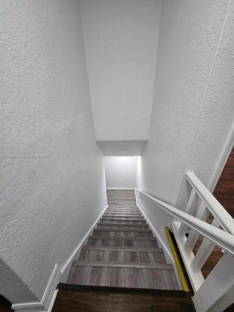 NORTH TREASURE TOWNHOMES - Residential Lease