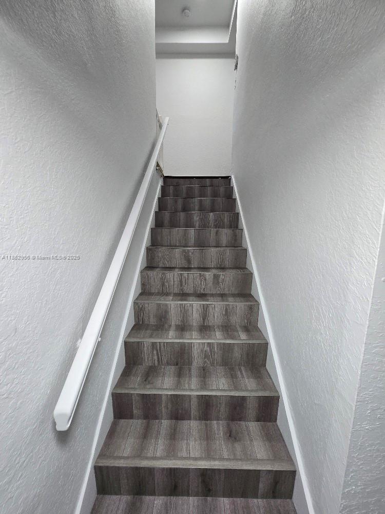 NORTH TREASURE TOWNHOMES - Residential Lease