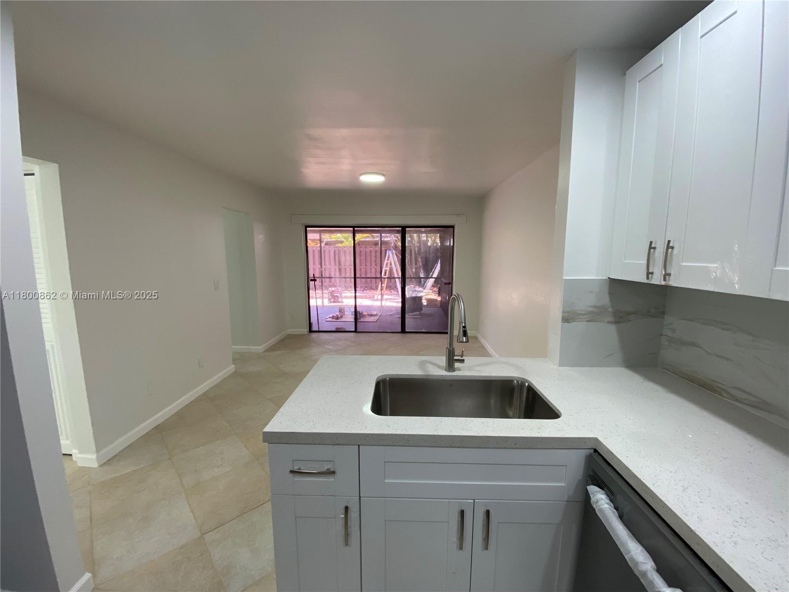 CEDAR GARDENS TOWNHOUSES - Residential