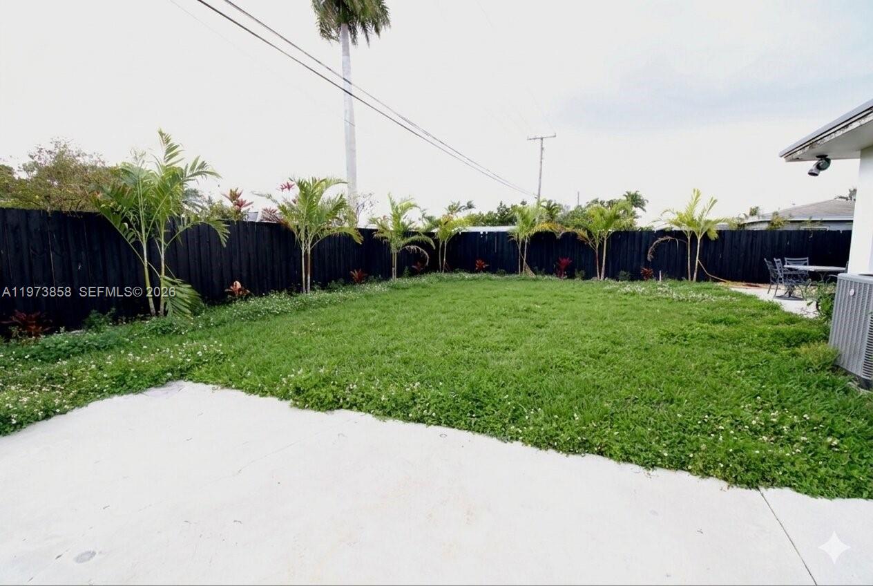 DIXIE ESTATES 1ST ADDN - Residential