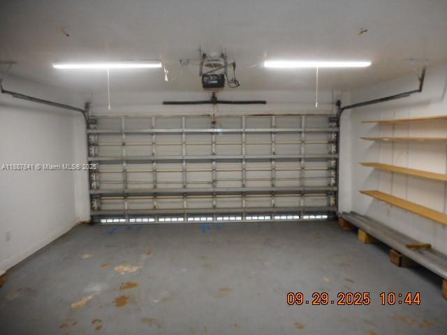 WELLEBY UNIT 2 - Residential