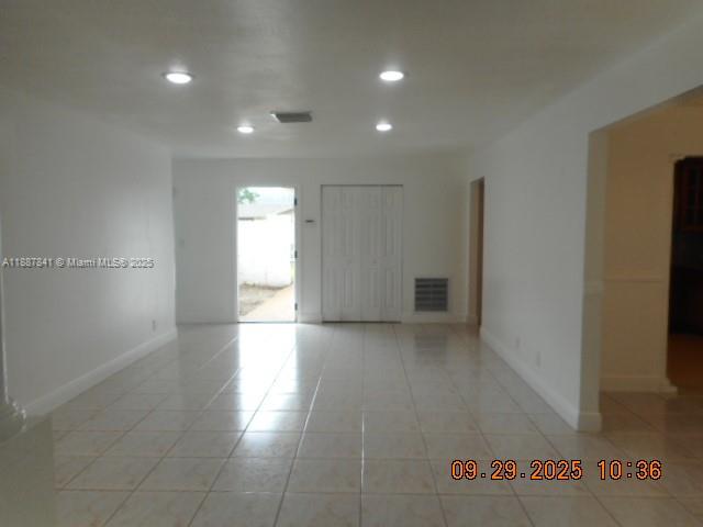 WELLEBY UNIT 2 - Residential