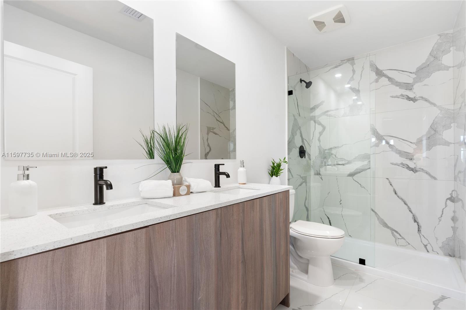 On Alba ONX Homes - Residential