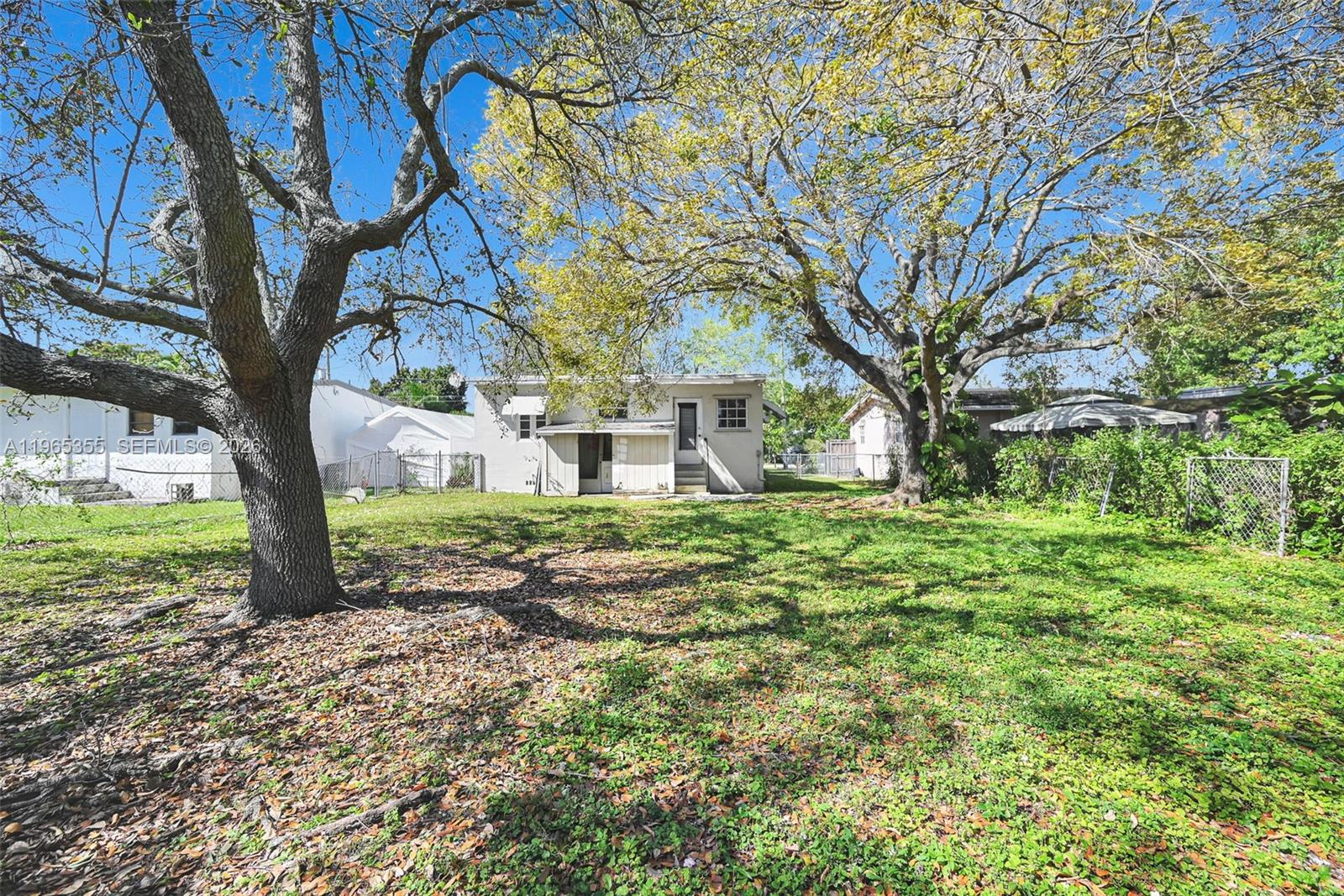 PERRINE HEIGHTS - Residential