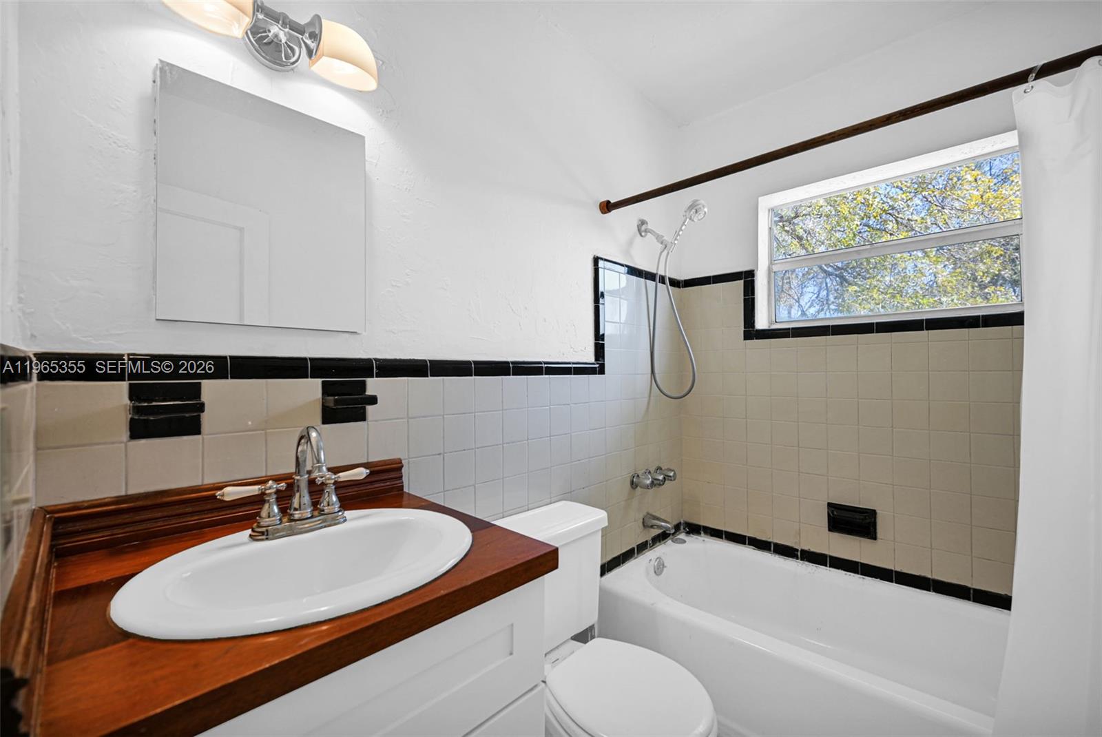 PERRINE HEIGHTS - Residential