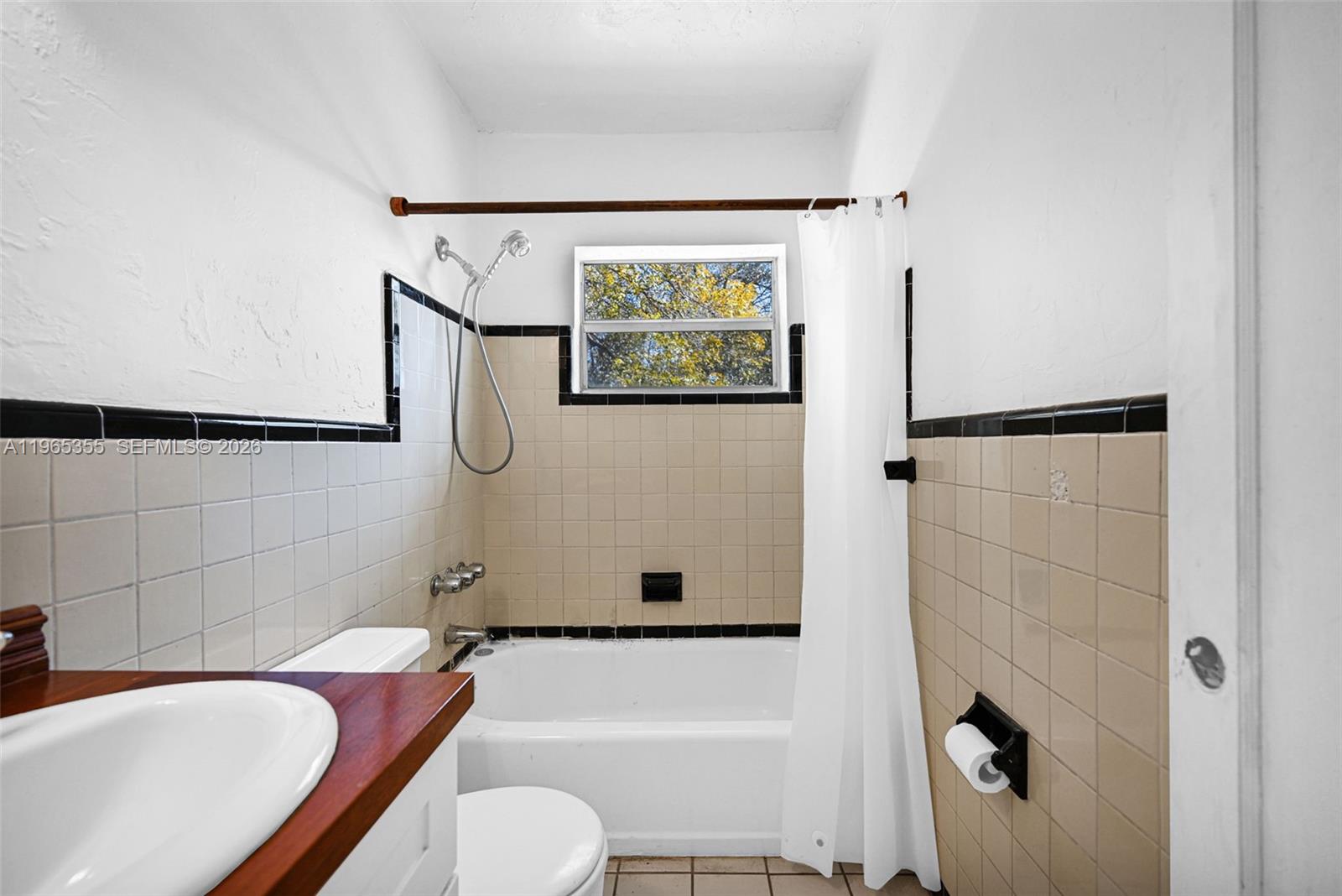 PERRINE HEIGHTS - Residential