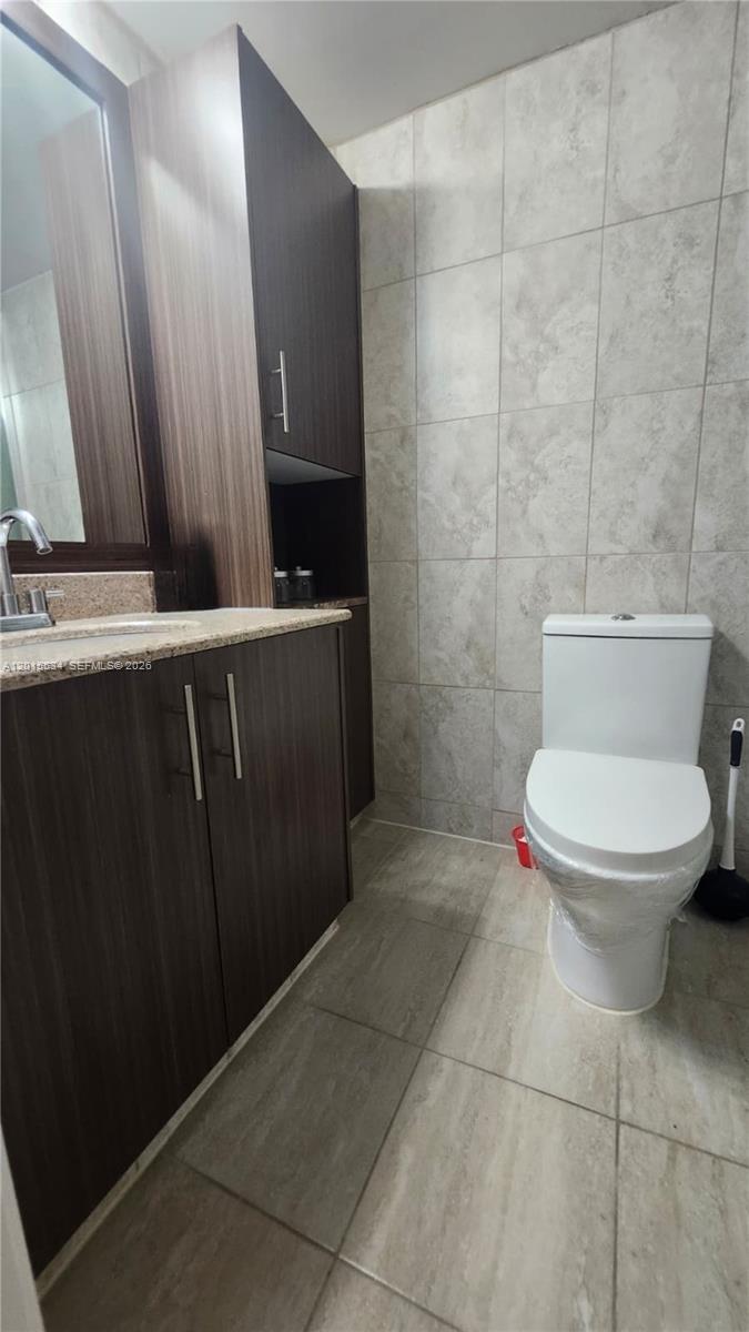 MARKHAM K CONDO - Residential