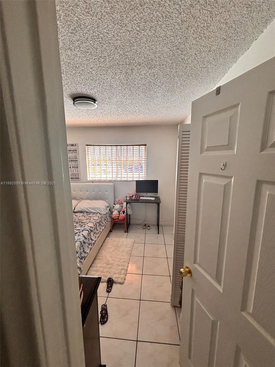 HIALEAH CONDO - Residential Lease