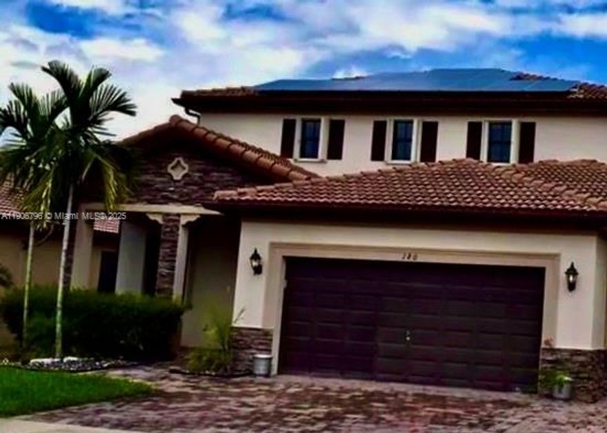 Extraordinary Single Family Home in Homestead, FL, featuring 3 Bedrooms and 2.5 Bathrooms, perfectly located near Baptist Hospital, Shiping Center, Malls, and with easy access to the Lorida Turnpike. This beautiful property offers all the comforts your family needs, along with a prime location providing quick access to the Florida Keys. The community is known for its safe, family-friendly environment, surrounded by excellent schools and just minutes away from Miami Dade College. Water and electricity services include