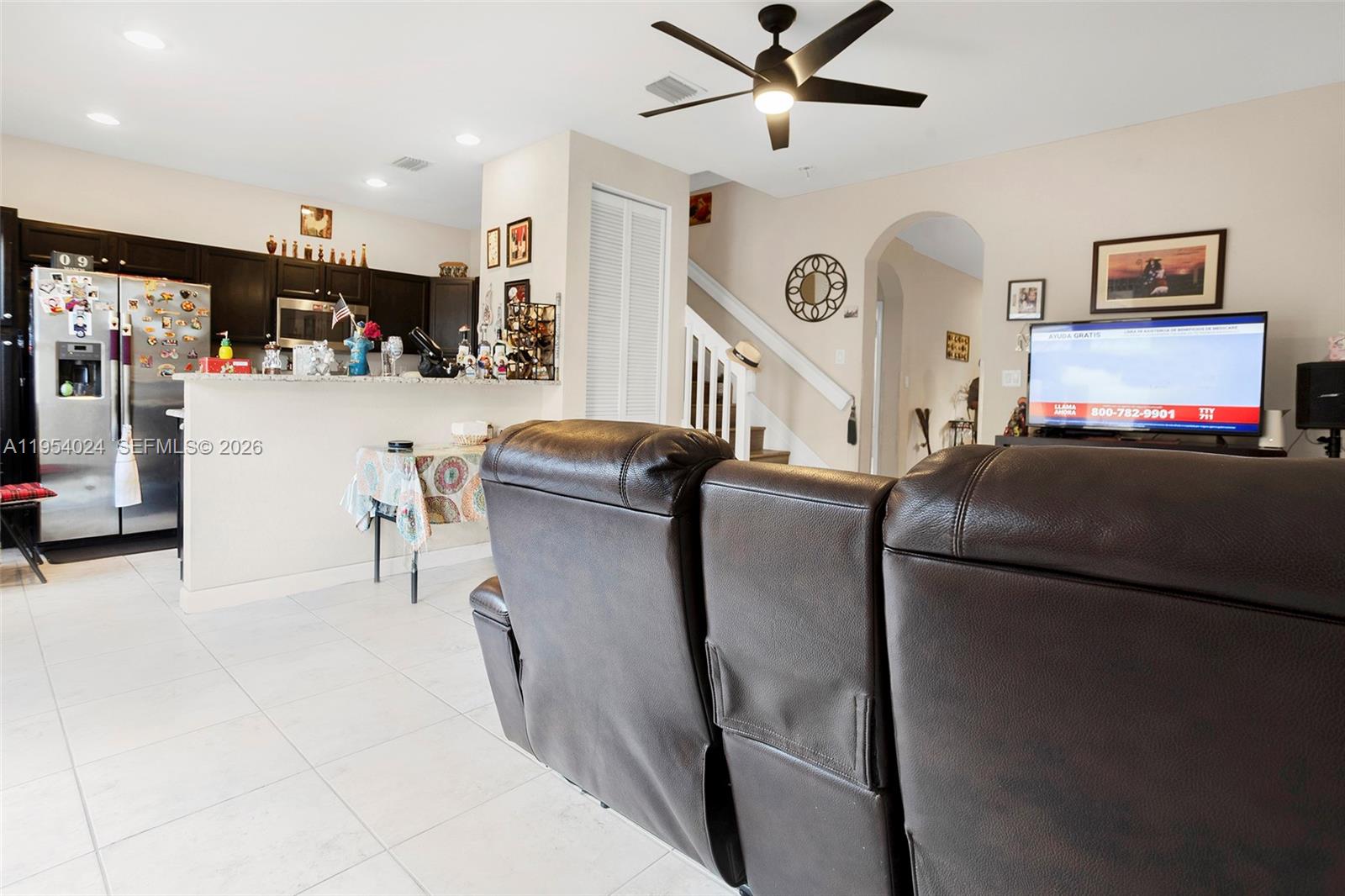 KENDALL COMMONS TOWNHOMES - Residential