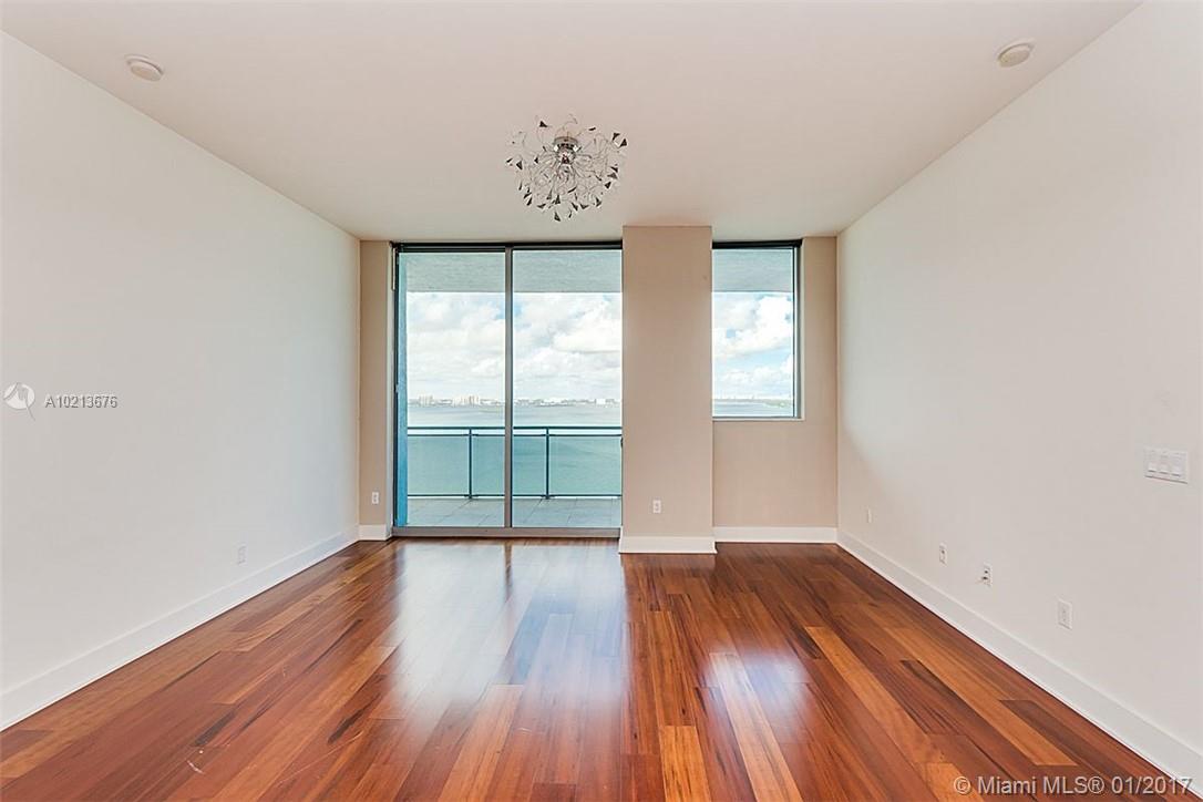 THE LEXI CONDO - Residential Lease