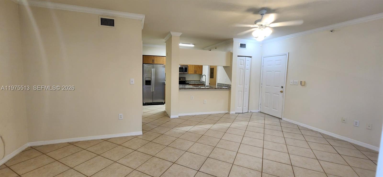 VILLAS AT EMERALD DUNES C - Residential Lease