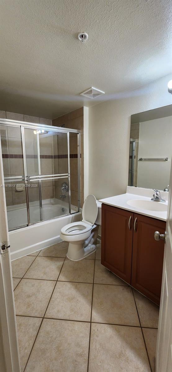 VILLAS AT EMERALD DUNES C - Residential Lease