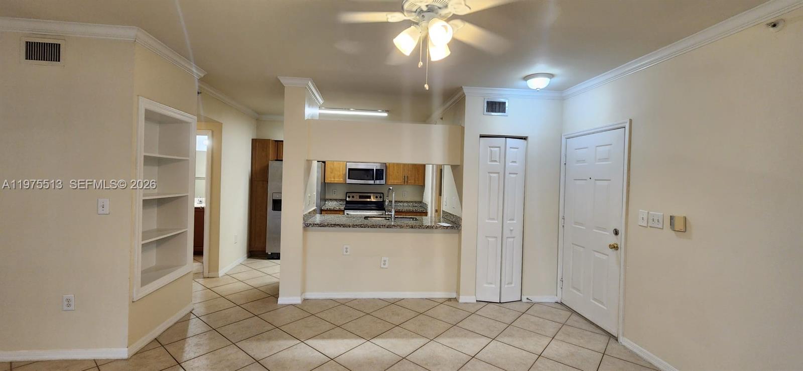 VILLAS AT EMERALD DUNES C - Residential Lease