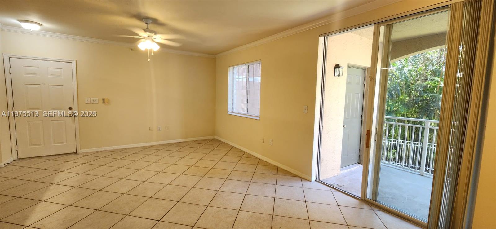 VILLAS AT EMERALD DUNES C - Residential Lease