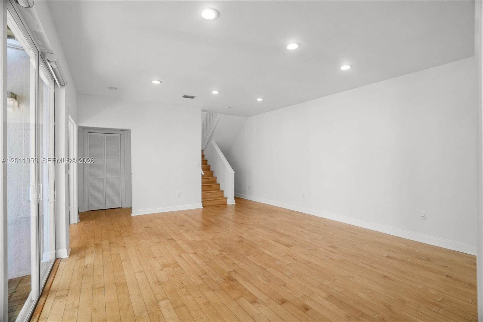 WEST LAKE VILLAGE PLAT - Residential