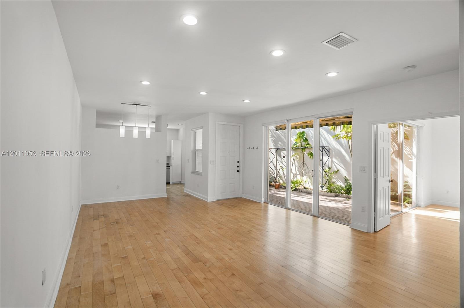 WEST LAKE VILLAGE PLAT - Residential