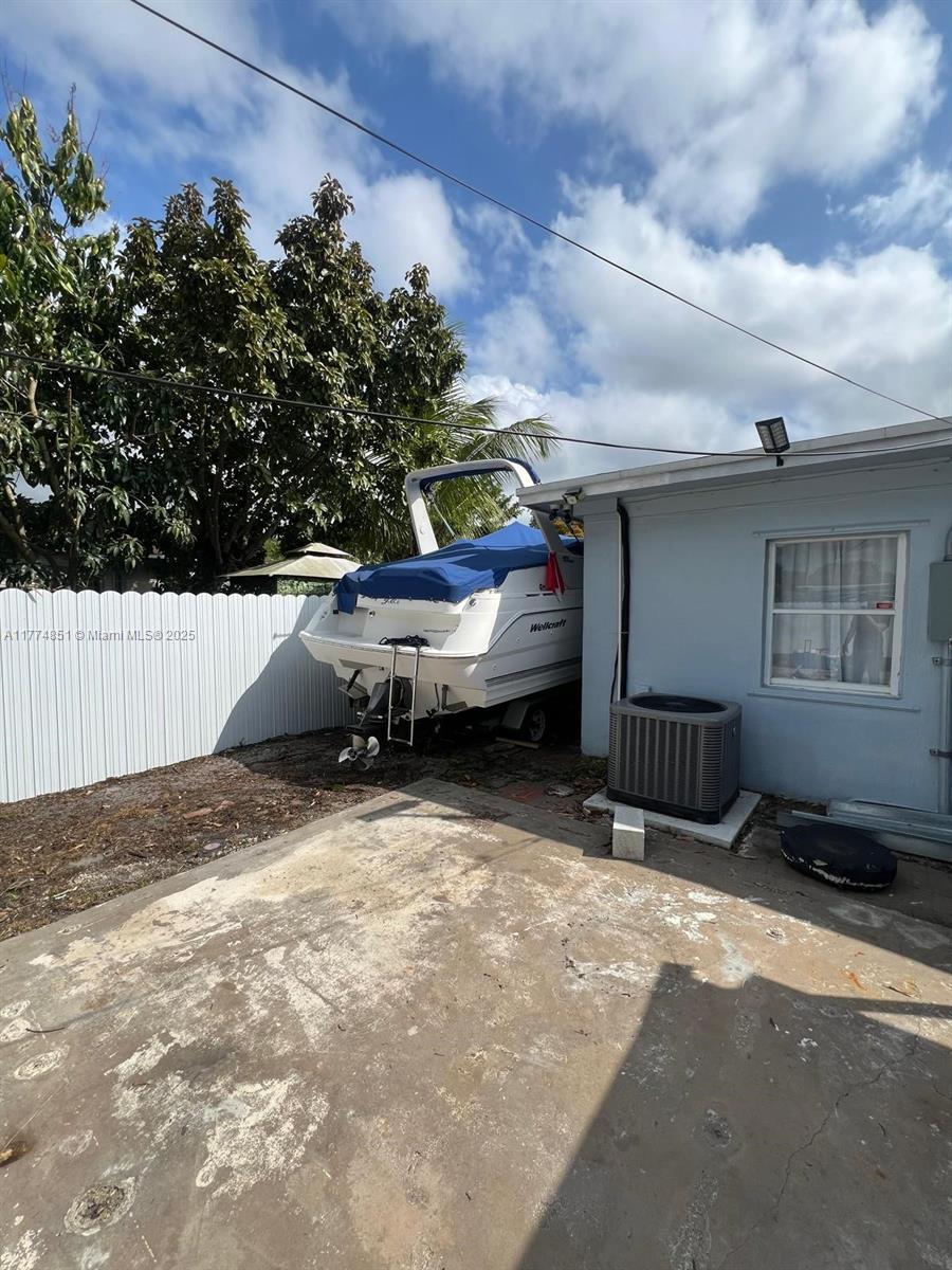 NICHOLS HEIGHTS - Residential