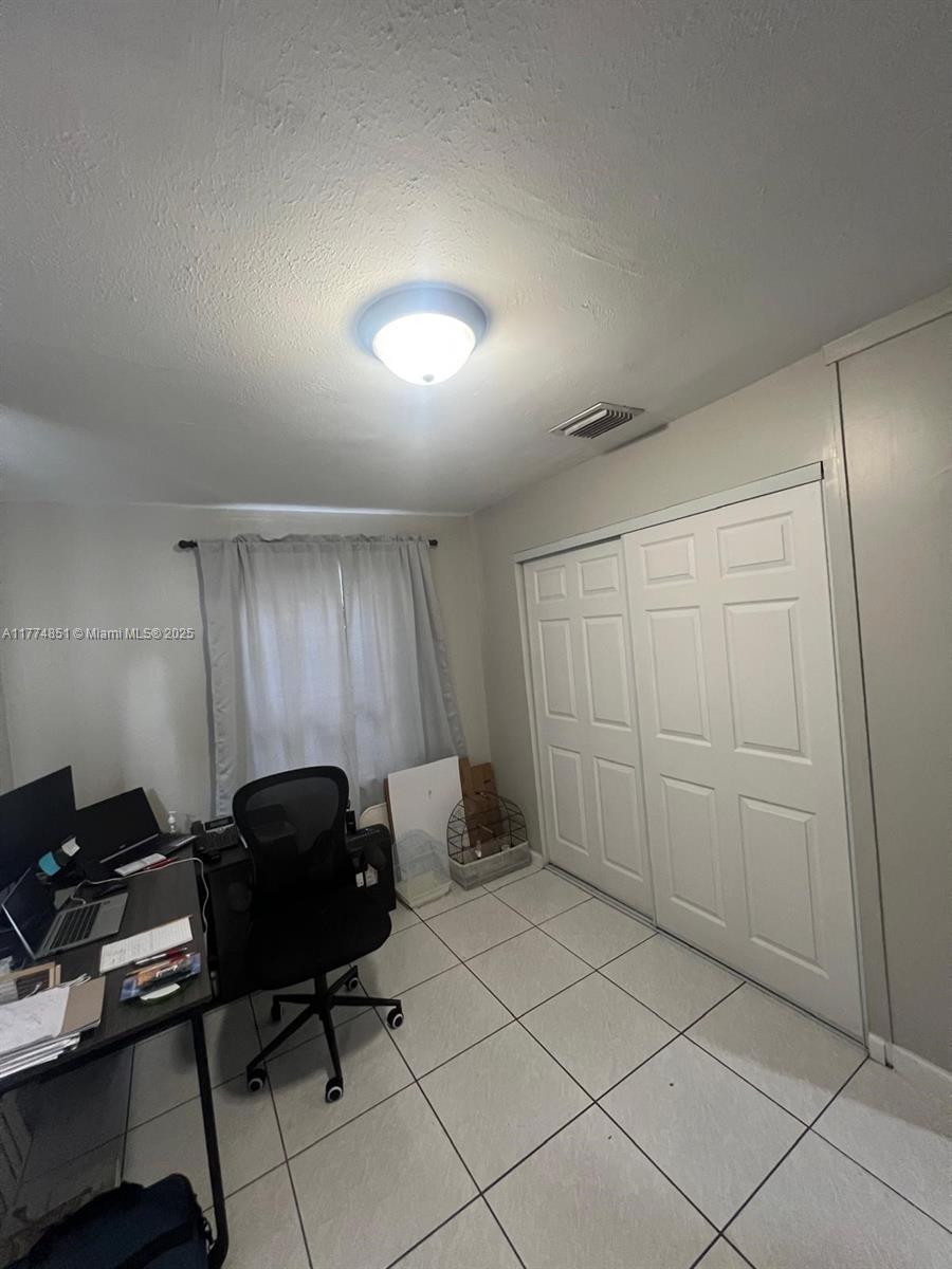 NICHOLS HEIGHTS - Residential