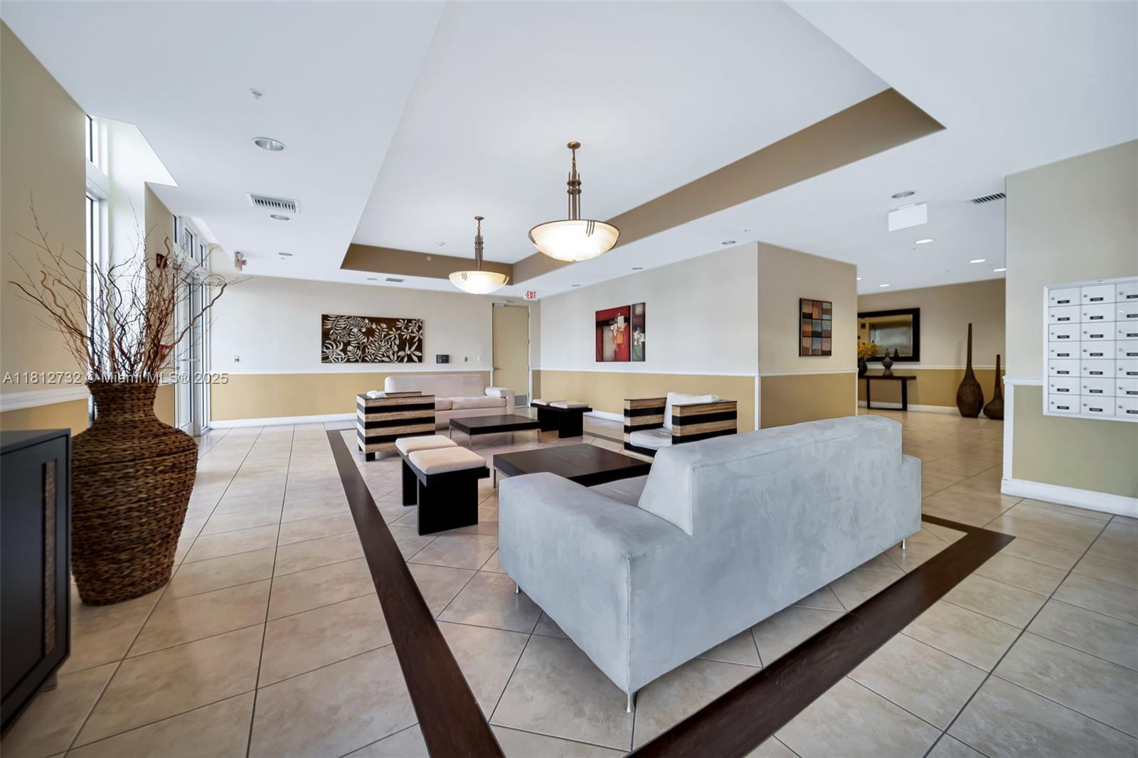 CATALONIA CONDO - Residential Lease