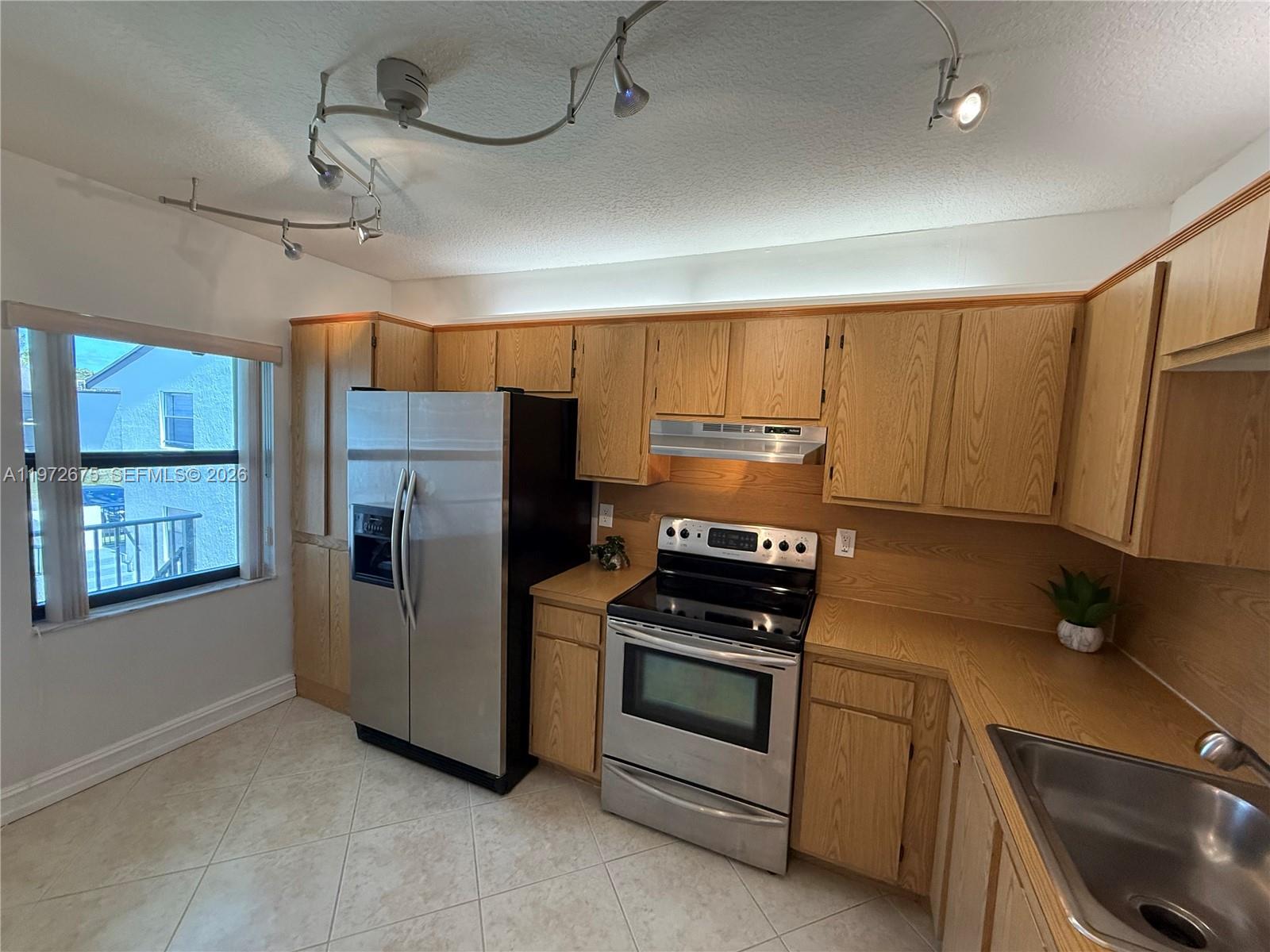 GARDENS AT PEMBROKE LAKES - Residential