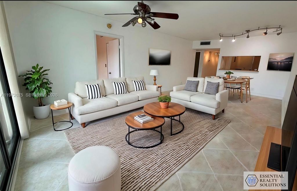 Photo of 11312 Taft St #11312, Pembroke Pines, FL 33026 (MLS # A11972675)