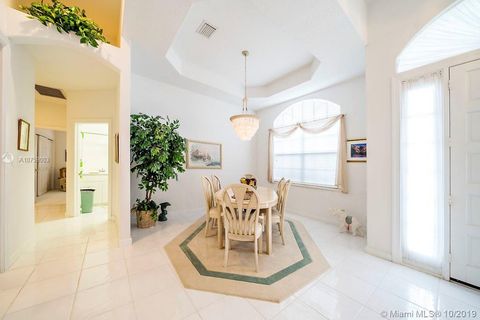 A home in Jupiter Inlet Colony