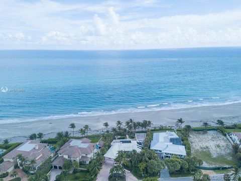 A home in Jupiter Inlet Colony