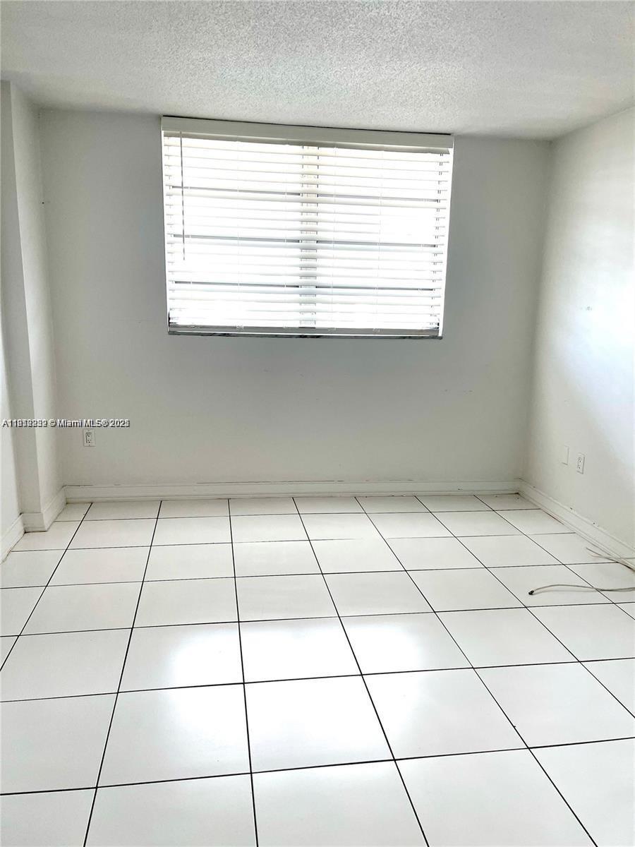OCEAN POINT CONDO - Residential Lease