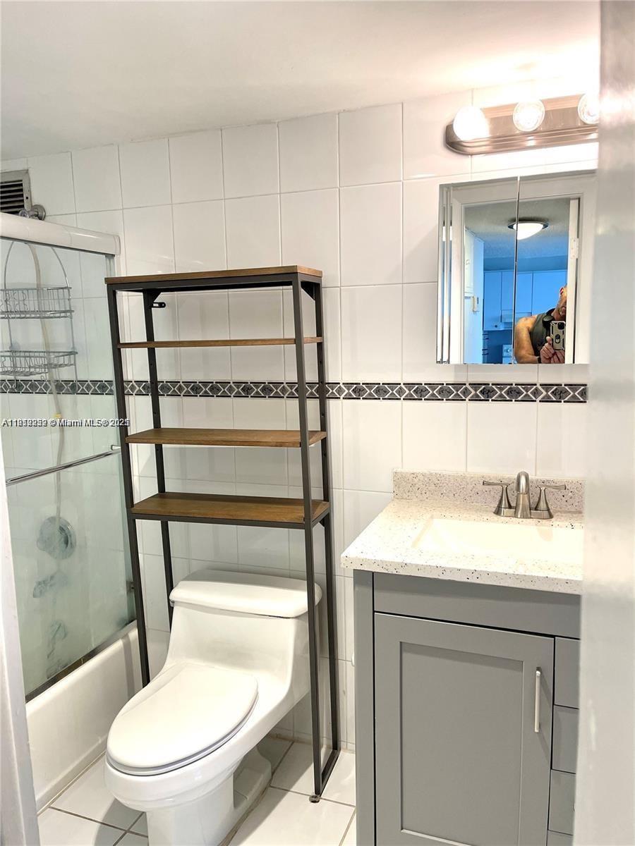 OCEAN POINT CONDO - Residential Lease
