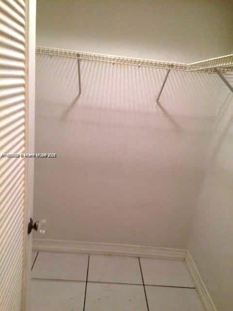 OCEAN POINT CONDO - Residential Lease