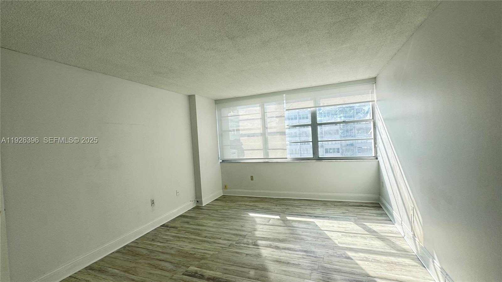 DEL PRADO MARINA - Residential Lease